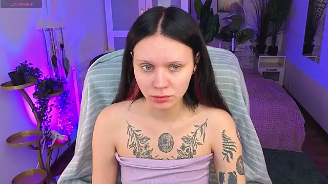 kittenlolla online show from April 2026 05:44:02 AM