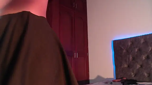 Snapshot of sweetsea_ chatting on June 2026 05:26:02 PM sweetsea online show from June 2026 05:26:02 PM