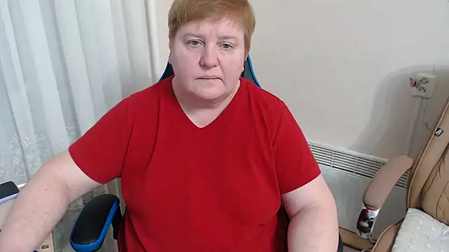 Snapshot of Free_Butterfly7 chatting on April 2026 05:54:01 PM Free Butterfly7 online show from April 2026 05:54:01 PM