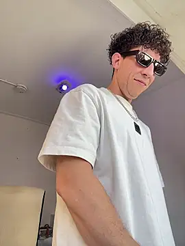 TitanNoir online show from March 2026 11:49:02 AM