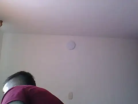 liam-lewis online show from March 2026 07:10:02 PM