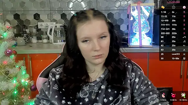 Mary Blu online show from December 2024 11:45:02 PM