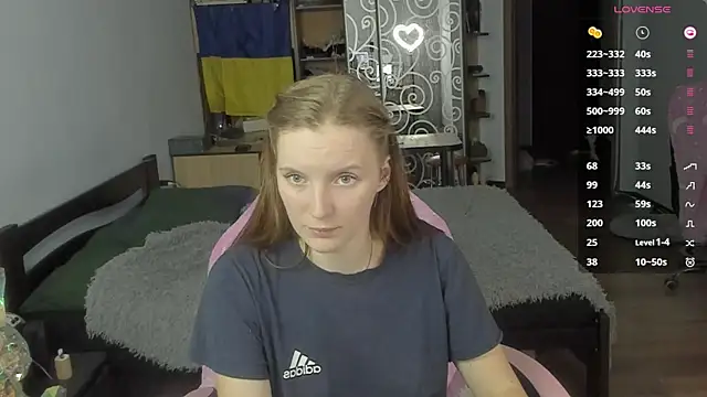 Mary Blu online show from November 2025 10:31:02 PM