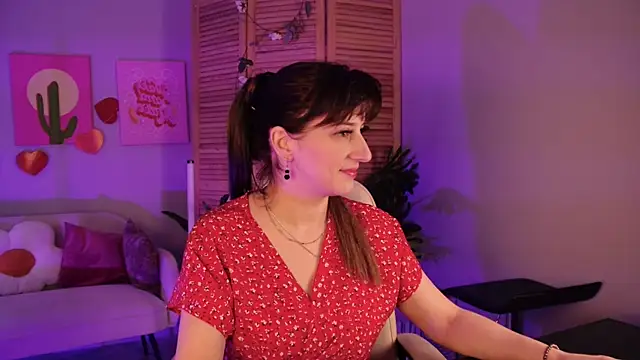 EmmaWheelers online show from April 2026 11:35:01 AM