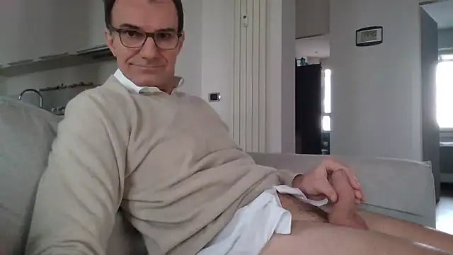 Alex1970-IT online show from March 2026 01:40:02 PM