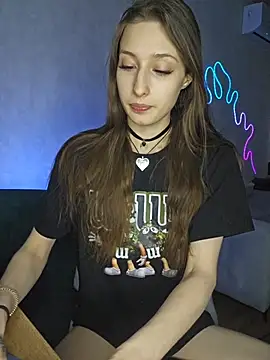 Emma Willson online show from March 2026 01:16:02 PM