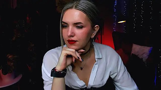 AliceSmite online show from March 2026 10:48:02 AM