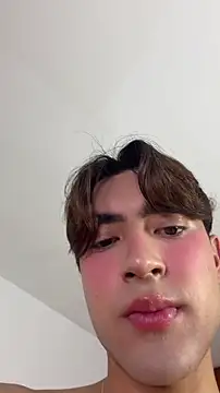 MatthewMoore  online show from April 2026 01:19:01 AM