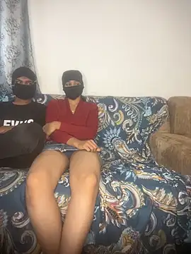 Miss  malaikaaa online show from March 2026 07:01:02 AM