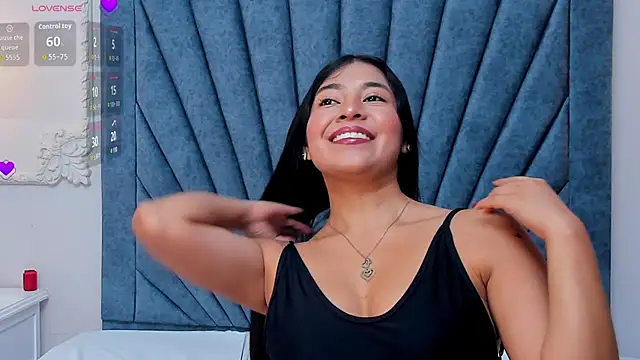 Leandra-Johnson online show from April 2026 01:26:01 PM