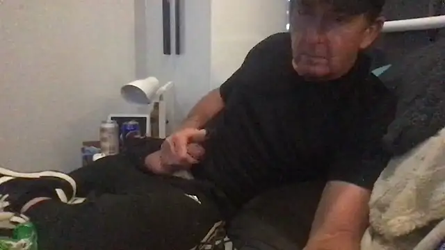 Snapshot of MrBombasticxxx chatting on March 2026 07:53:02 PM MrBombasticxxx online show from March 2026 07:53:02 PM