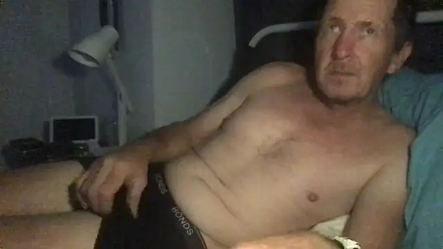 MrBombasticxxx online show from April 2026 05:34:01 PM