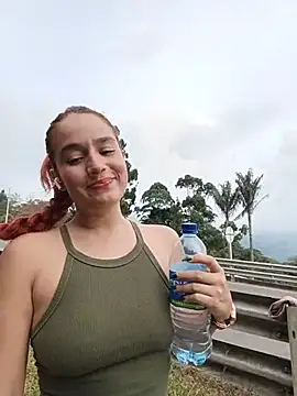 isabella ferrer99 online show from July 2026 08:35:01 PM