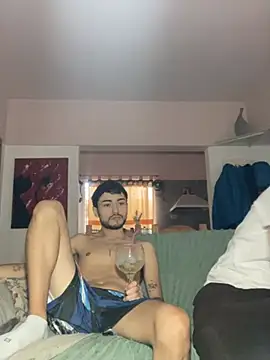 Lucasss2204 online show from March 2026 09:04:02 PM