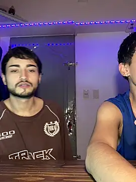 Lucasss2204 online show from April 2026 03:39:01 AM