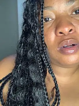 ChubbySpiderx online show from April 2026 05:47:01 PM