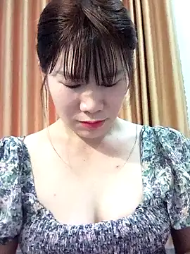 Bondgirl 9 online show from May 2026 07:48:01 AM