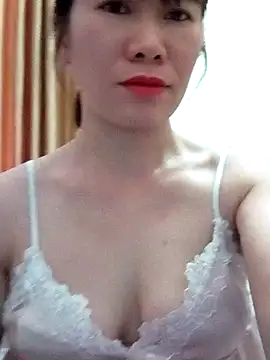 Bondgirl 9 online show from May 2026 06:10:02 AM