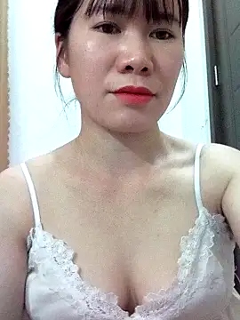 Bondgirl 9 online show from May 2026 07:48:02 AM