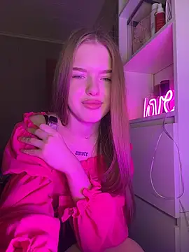 Snapshot of KayShaw chatting on March 2026 06:53:01 AM KayShaw online show from March 2026 06:53:01 AM