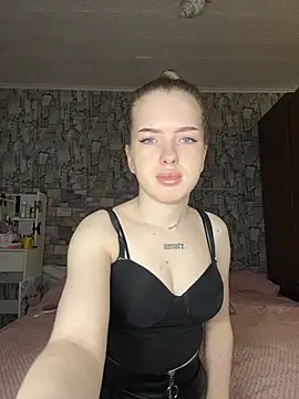 KayShaw online show from April 2026 07:42:01 AM