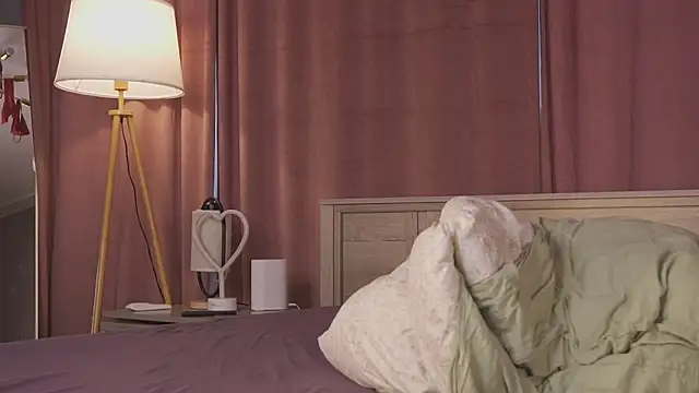 Miranda May online show from April 2026 12:29:02 PM