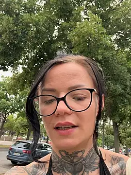 SkinnyLilly online show from July 2026 12:45:02 PM