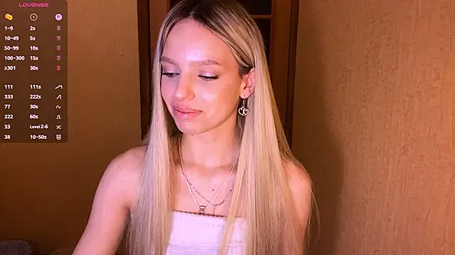 YawingSanguine online show from March 2026 09:07:01 PM