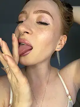 Little Candy 18 online show from July 2026 05:16:02 AM
