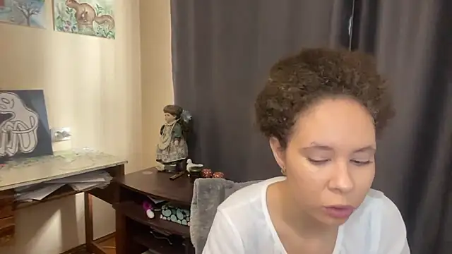 Selena blom online show from March 2026 08:07:01 AM