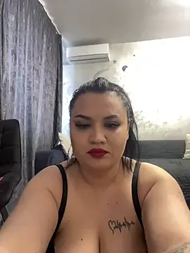 Snapshot of julietalovee chatting on March 2026 10:21:02 AM julietalovee online show from March 2026 10:21:02 AM