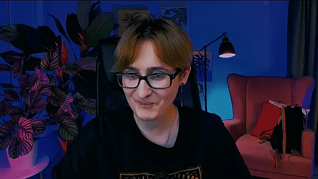 LixeLuna online show from April 2026 01:41:01 PM