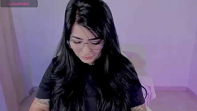 heeyy kitty online show from April 2026 06:23:02 PM