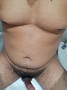 Andresito5246 online show from April 2026 06:43:02 AM