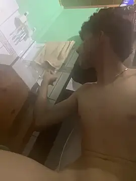 6dilax9 online show from April 2026 10:32:02 PM