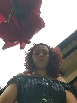 Isabella Stark online show from March 2026 01:05:01 PM