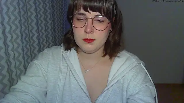 ClaraHard online show from April 2026 05:26:02 PM