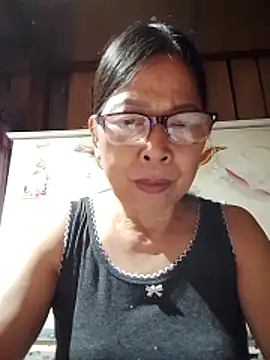 Snapshot of Sky-rain98 chatting on May 2026 09:43:01 PM Sky-rain98 online show from May 2026 09:43:01 PM
