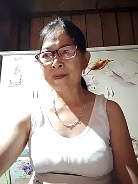 Snapshot of Sky-rain98 chatting on June 2026 07:23:01 PM Sky-rain98 online show from June 2026 07:23:01 PM