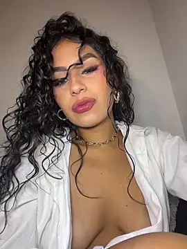 AmeliaAndersson online show from March 2026 05:38:01 PM