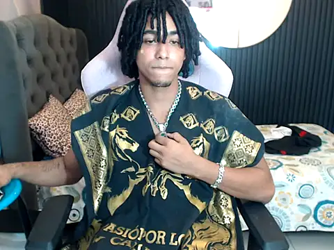 taylor bigdick18 online show from April 2026 11:29:01 PM