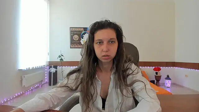 Snapshot of Ellina_Star chatting on June 2026 08:12:02 AM Ellina Star online show from June 2026 08:12:02 AM