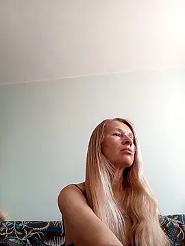 ViktoriaSexi1 online show from April 2026 05:52:01 AM