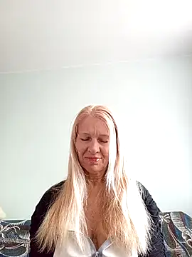 ViktoriaSexi1 online show from April 2026 12:07:01 PM