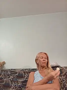 ViktoriaSexi1 online show from May 2026 07:40:02 PM