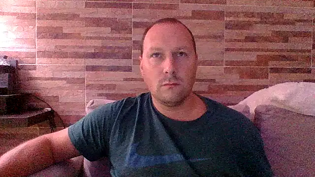 lustonfan online show from March 2026 11:49:02 AM