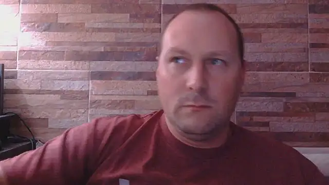 Snapshot of lustonfan chatting on April 2026 02:26:02 AM lustonfan online show from April 2026 02:26:02 AM