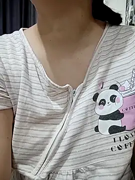 Emi hot1 online show from March 2026 10:32:01 AM