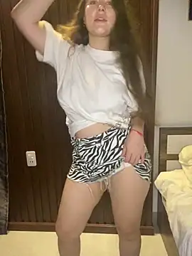 KristieKitty online show from April 2026 08:13:02 PM