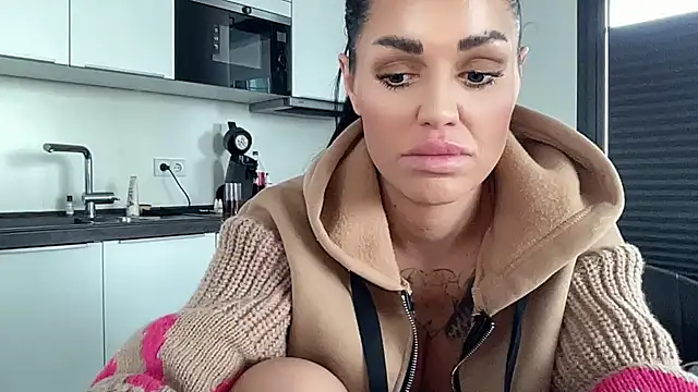 AMBER HARD online show from March 2026 10:29:01 AM